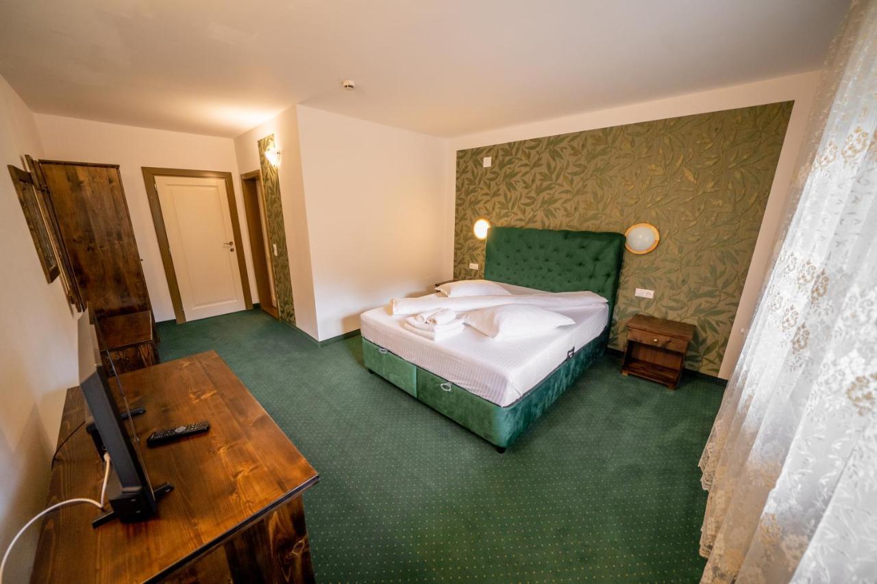 Popas Turistic Transfagarasan Hotel Cartisoara Exterior photo